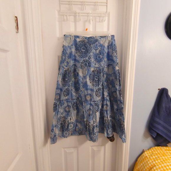 Multi Pattern Skirt - Picture 1 of 8